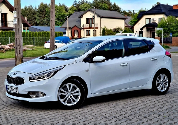 Kia Ceed cena 45800 przebieg: 60000, rok produkcji 2015 z Drawsko Pomorskie małe 781